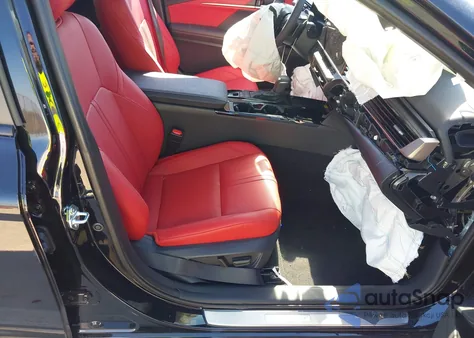 2025 Toyota Camry Xse z USA, uszkodzony, nr VIN 4T1DAACK9SU180734